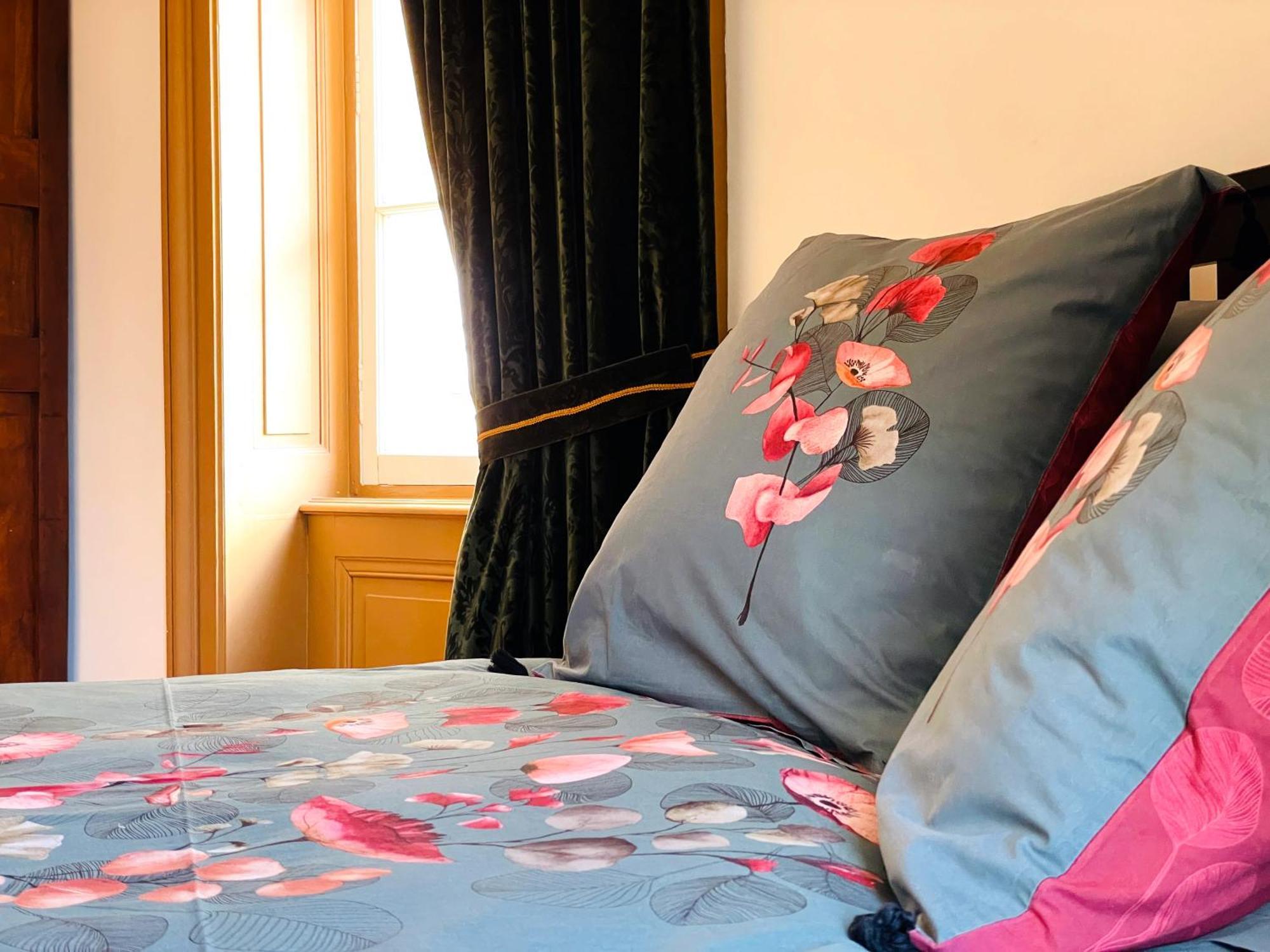 Le Clos Des Fayettes Theize ภายนอก รูปภาพ